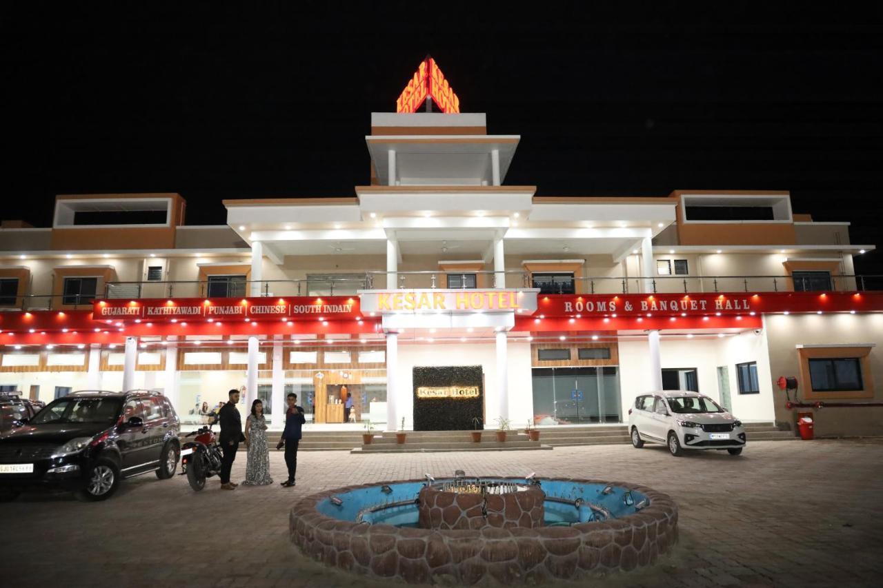 Viramgam Kesar Hotel מראה חיצוני תמונה