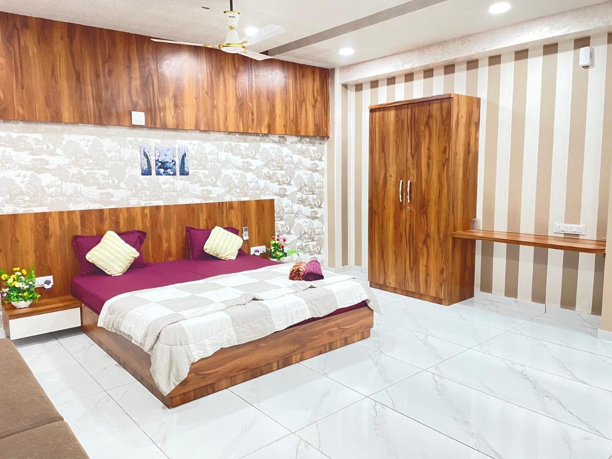 Viramgam Kesar Hotel מראה חיצוני תמונה
